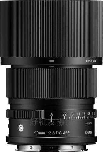 90mm F2.8 DG